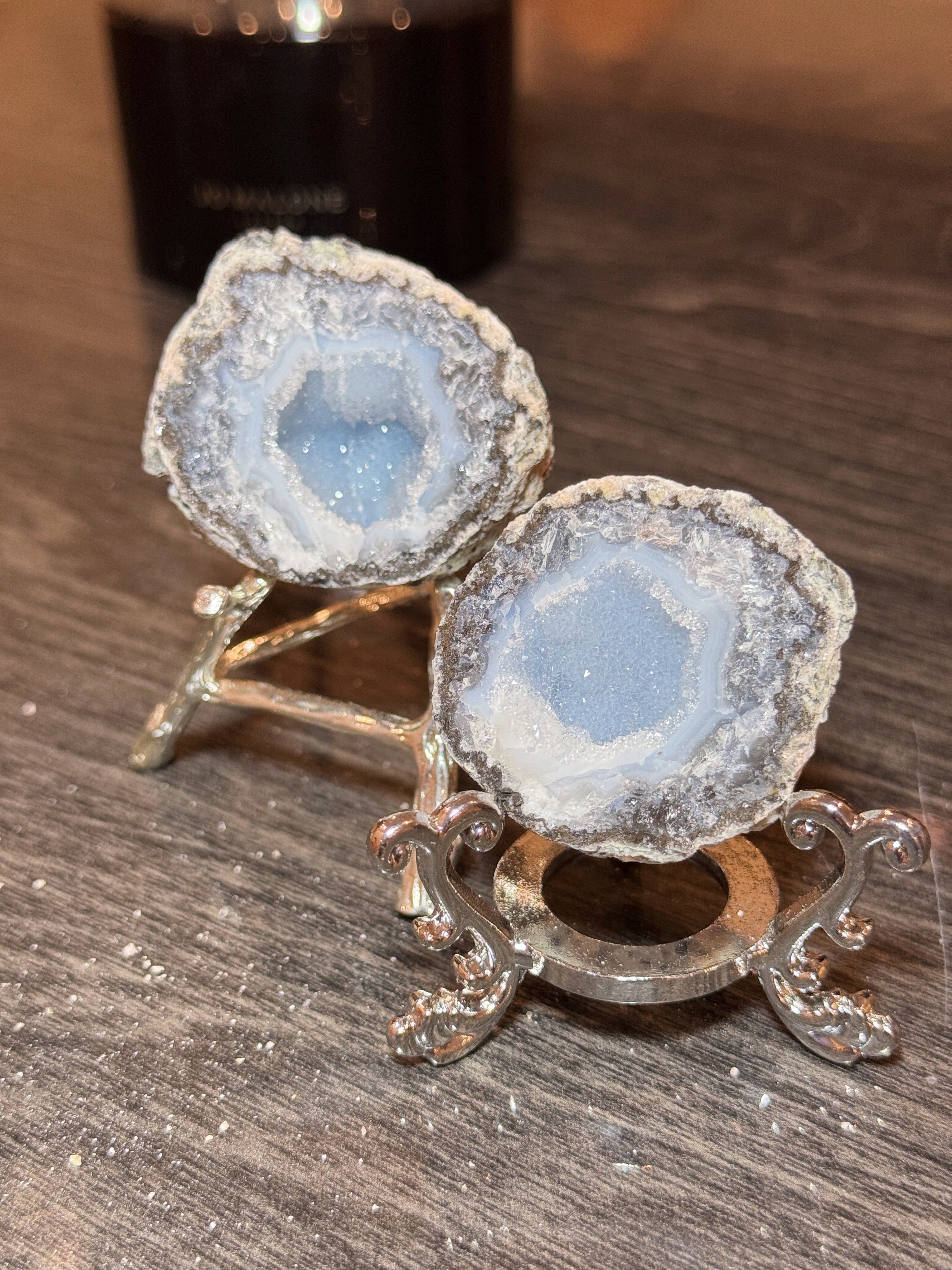 "Glazing Blue" - Agate Geode