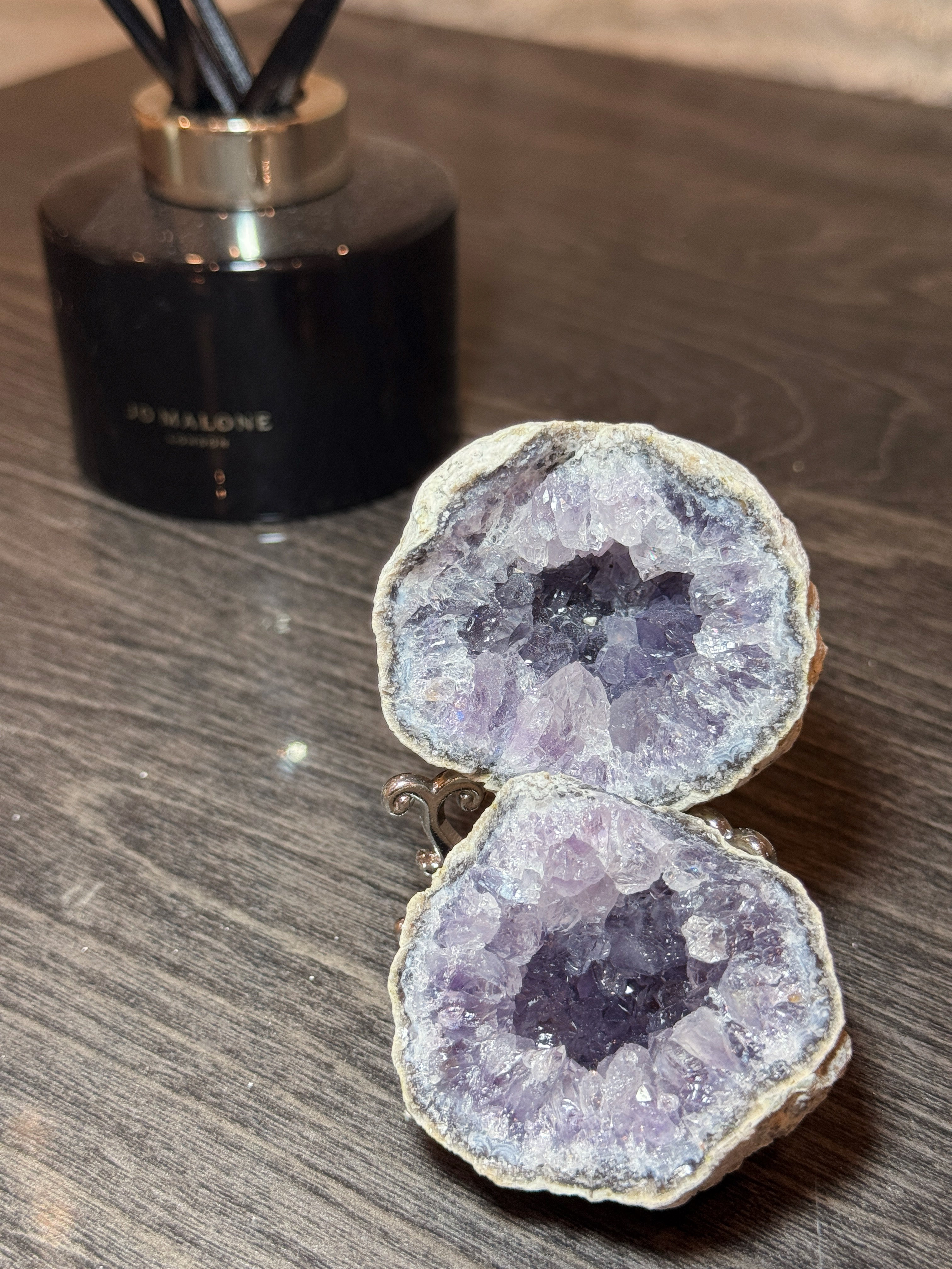 "Twilight Amethyst" - Agate Geode